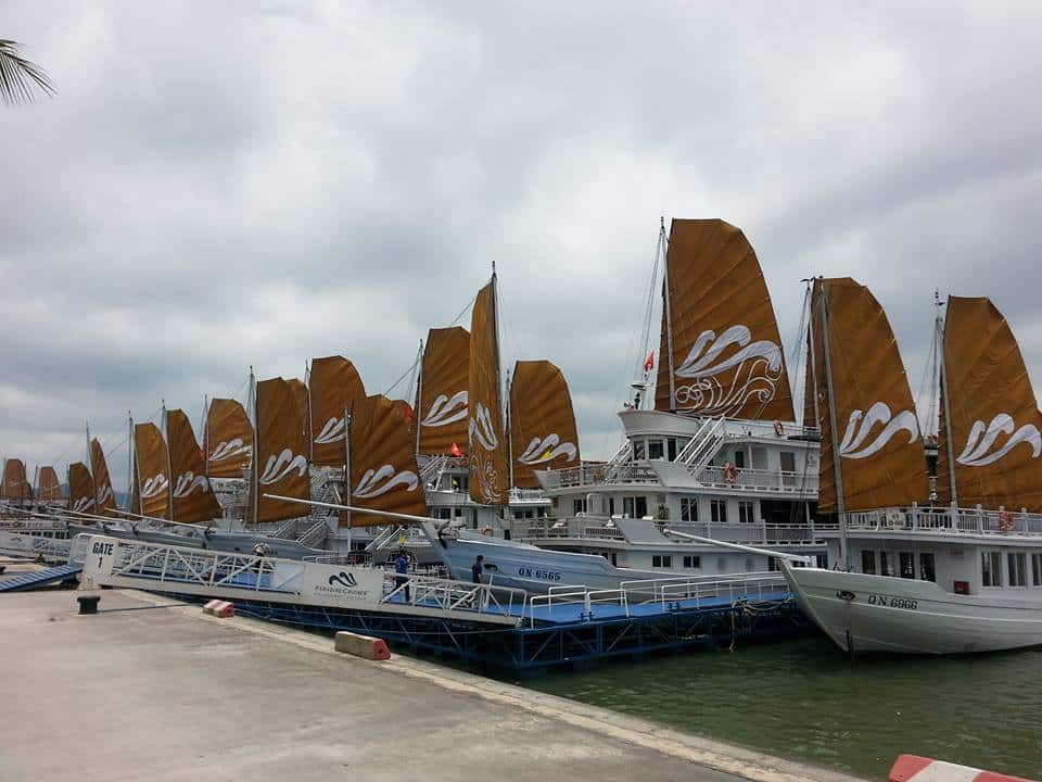 HALONG BAY 2 DAYS 1 NIGHT WITH PARADISE LUXURY CRUISE