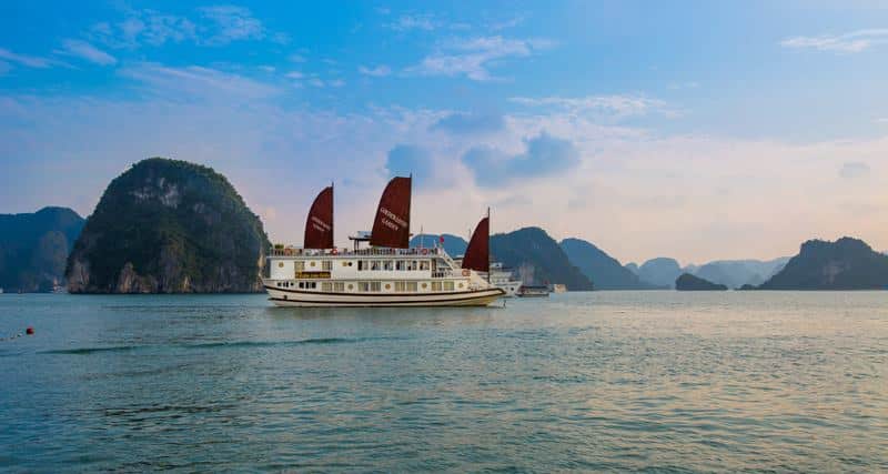 HANOI – HOA LU – TAM COC – HA LONG 4 DAYS 3 NIGHTS WITH GOLDEN LOTUS PREMIUM