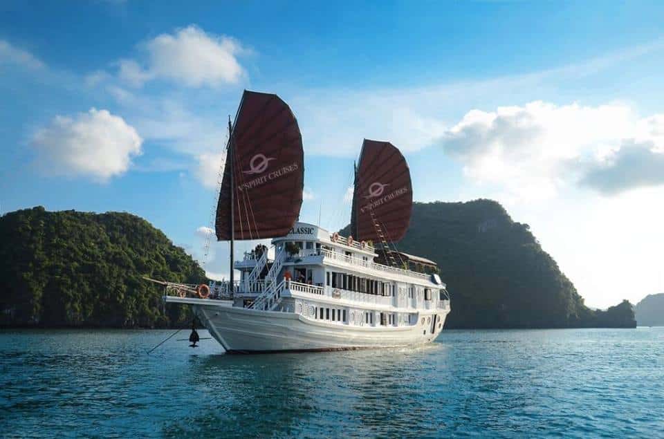 HALONG BAY 2 DAYS 1 NIGHT WITH V’SPIRIT CRUISE