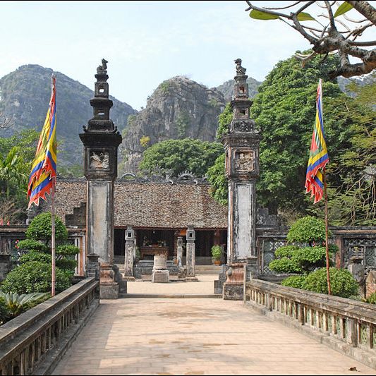 HANOI – HOA LU – TAM COC – HA LONG 4 DAYS 3 NIGHTS