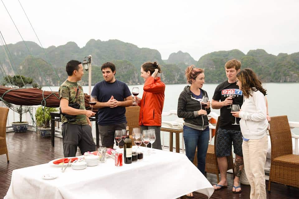 HANOI – HALONG BAY 2 DAYS 1 NIGHT WITH ACLASS CRUISE